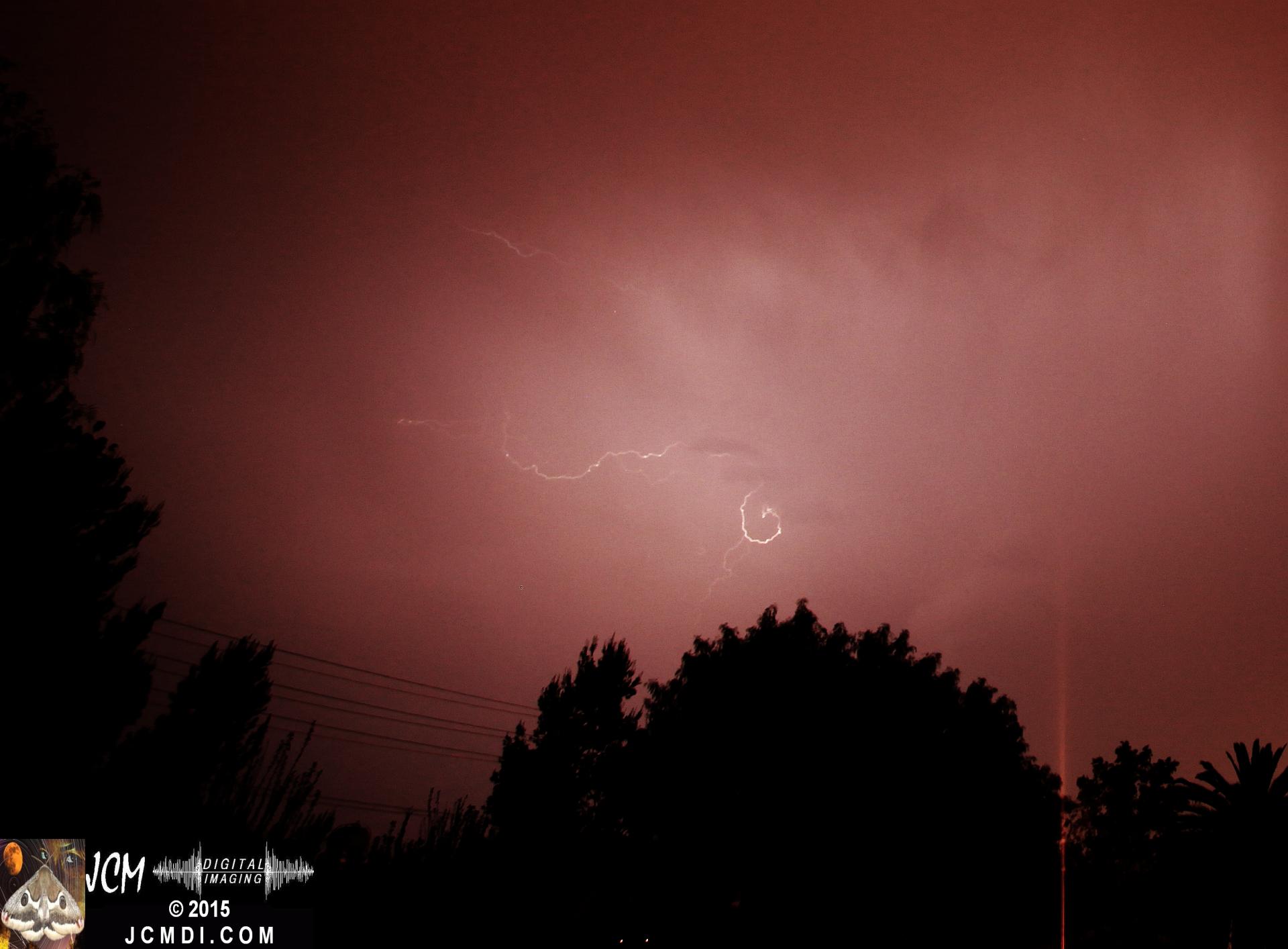 Long exposure lightning image from March 18 2015 Santa Clarita JCMDI.COM
